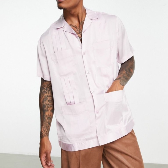 Asos. Relaxed Satin Resort Shirt. Size Oversized Small. - Picture 1 of 13